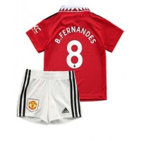 Manchester United Bruno Fernandes #8 Hjemmebanesæt Børn 2022-23 Kortærmet (+ Korte bukser)
